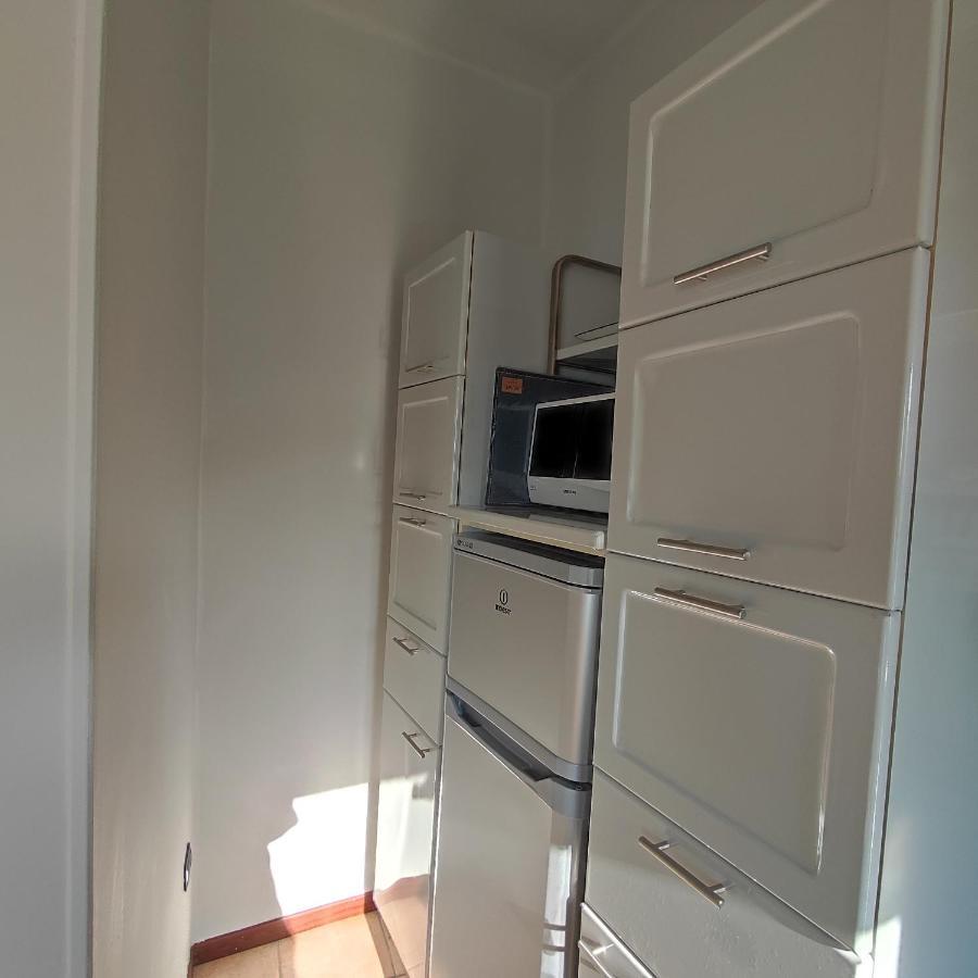 Ferienwohnung Tramonto In Baia Pesaro Exterior foto