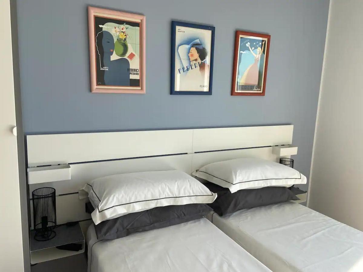 Ferienwohnung Tramonto In Baia Pesaro Exterior foto