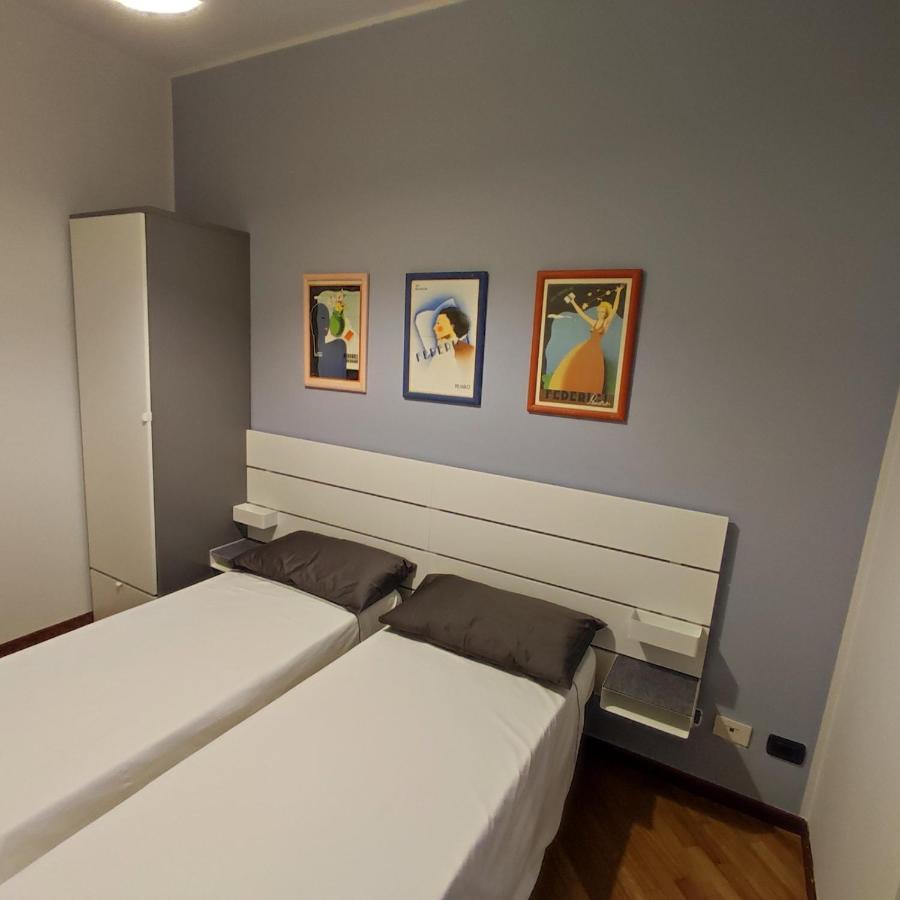 Ferienwohnung Tramonto In Baia Pesaro Exterior foto
